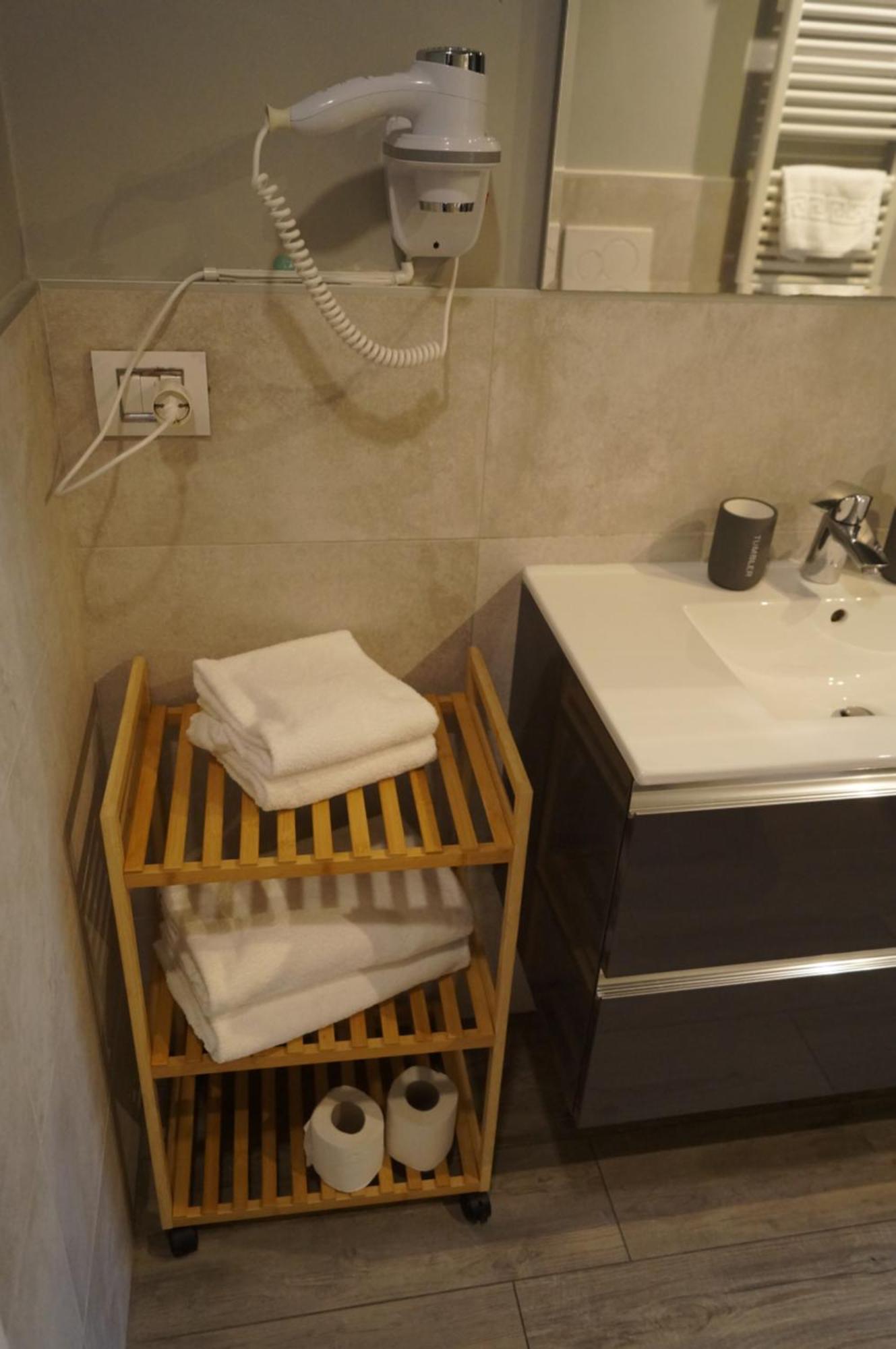 Bgy Central Apartments Bergamo Oda fotoğraf